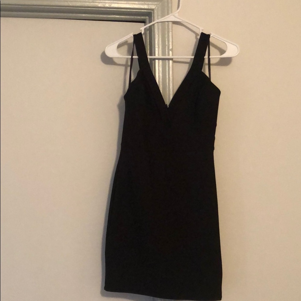 Black V-neck Bodycon Dress